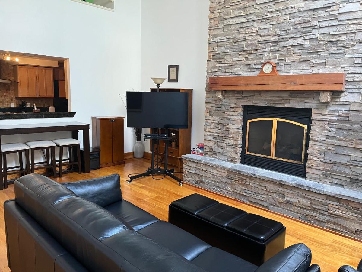 Full Loft-Style Apartment Near Omni Нью-Гейвен Екстер'єр фото